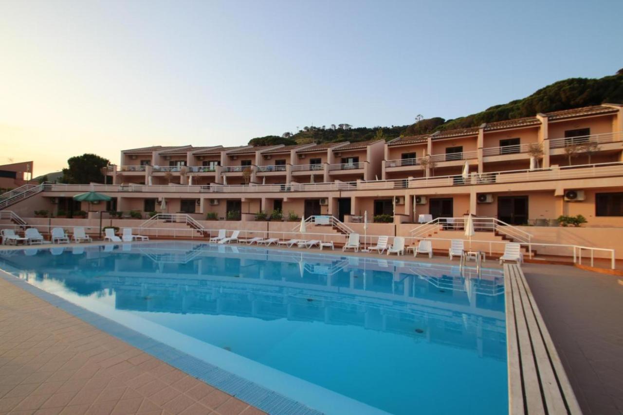 Magabu Residence Cefalu Luaran gambar